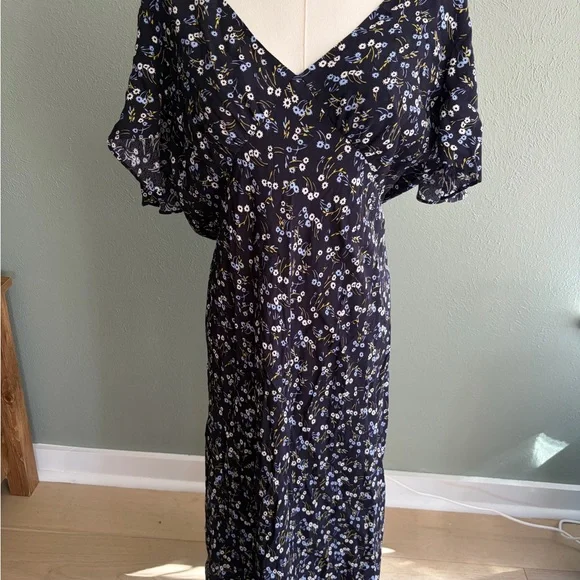 madewell flutter sleeve maxi dress Tie-Back Flutter-Sleeve Tiered Midi Dress